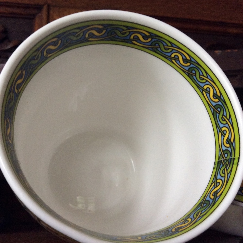 Irish Claddagh Ring: Mug/Cup - Picture 6 of 11
